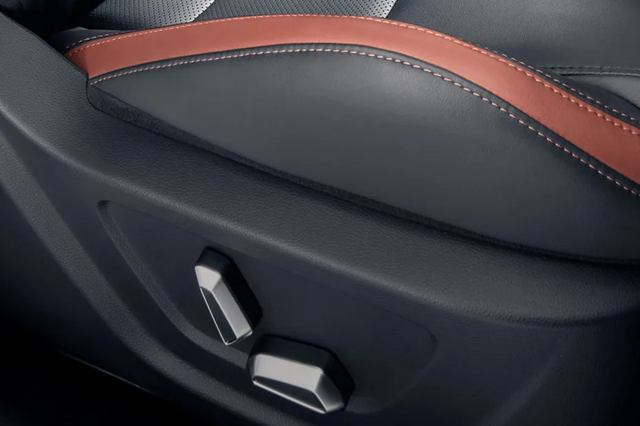 proton-x50-2025-seat-adjustment-controllers-172395